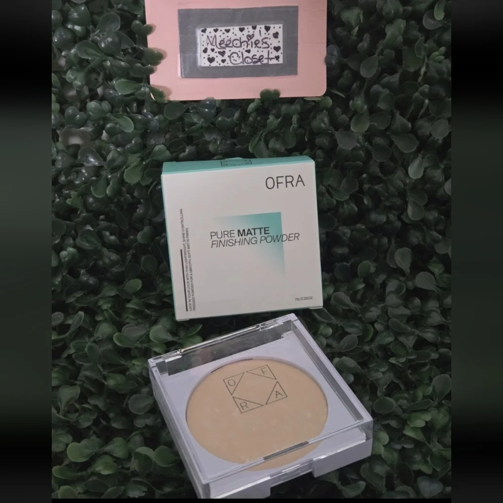 ​✨ OFRA Cosmetics Pure Matte Finishing Powder • FAIR • NIB • Blurring ✨
